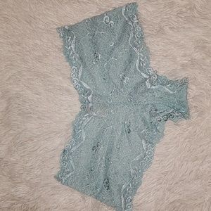 VICTORIAS SECRET MEDIUM BLUE BOY SHORTS